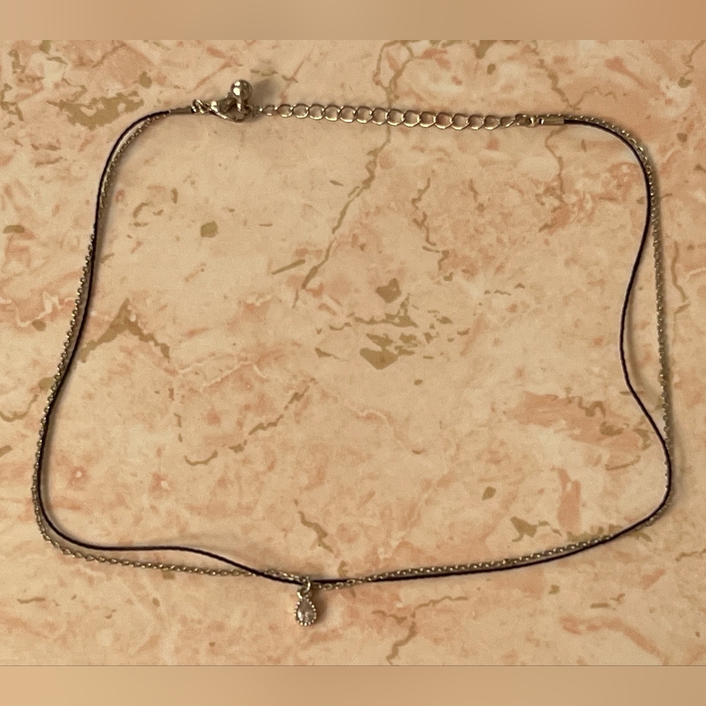 Chic Silver and Black Women's Necklace